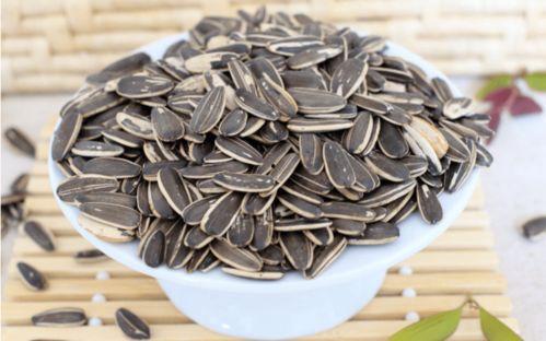 吃瓜超人嗑瓜子,吃瓜超人嗑瓜子的欢乐时光